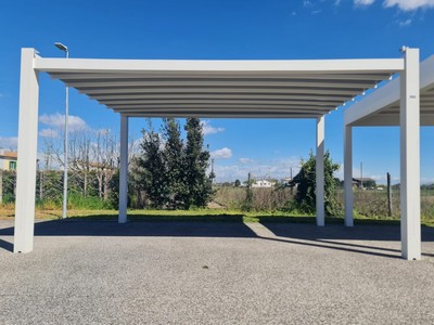 Pergola retraibile Gemini con strisce led