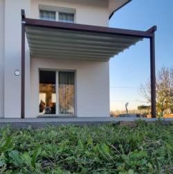 pergola ad impacchettamento addossata